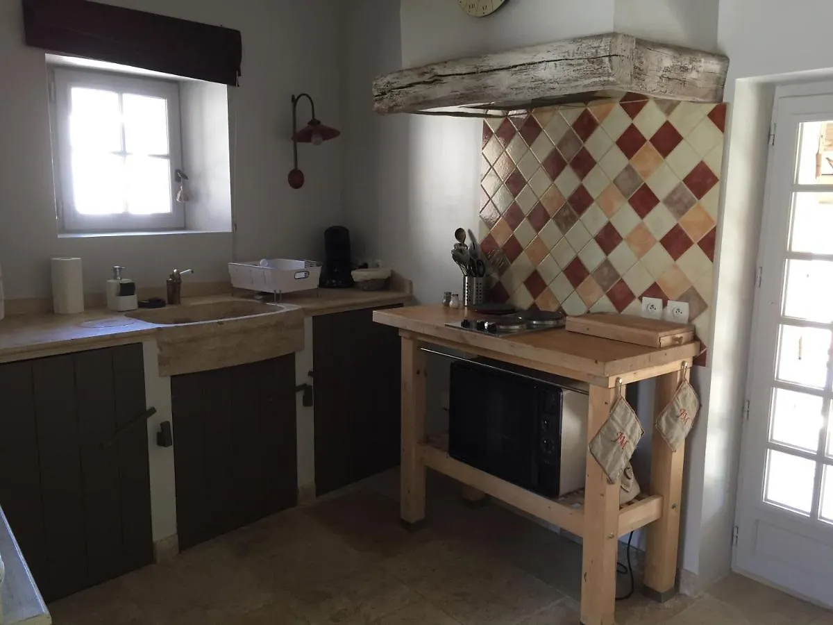 Holiday home Ferme La Claviere, Maison De Vacances Lou Pitchoun Mane